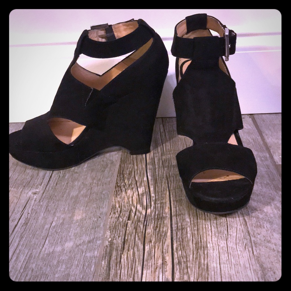 Nine West Marano black wedge